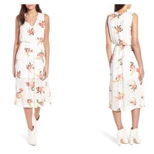 WAYF Sleeveless Blouson Midi Dress in white floral